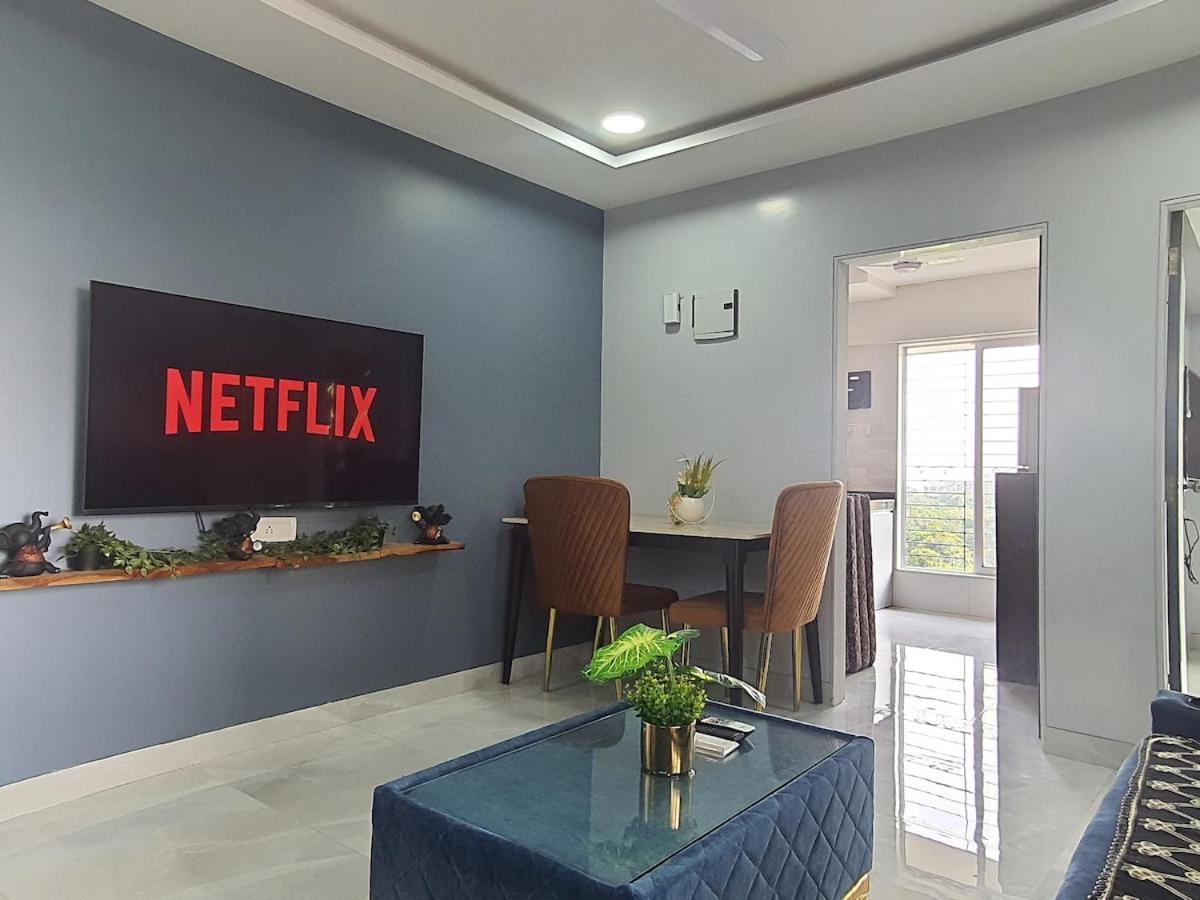 Apartament 1bhk - Royale And Close By Airport *