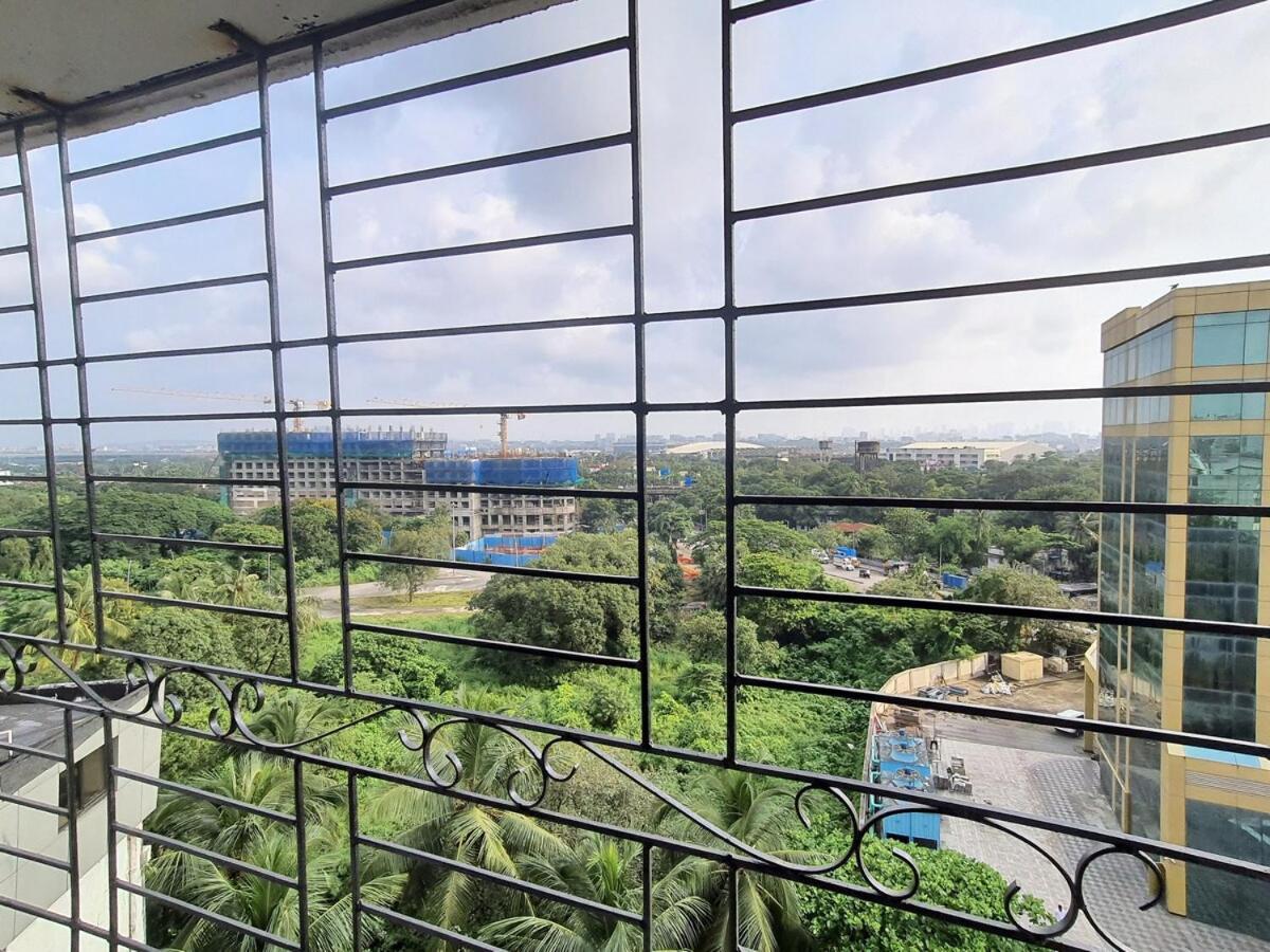 1bhk - Royale And Close By Airport Apartament