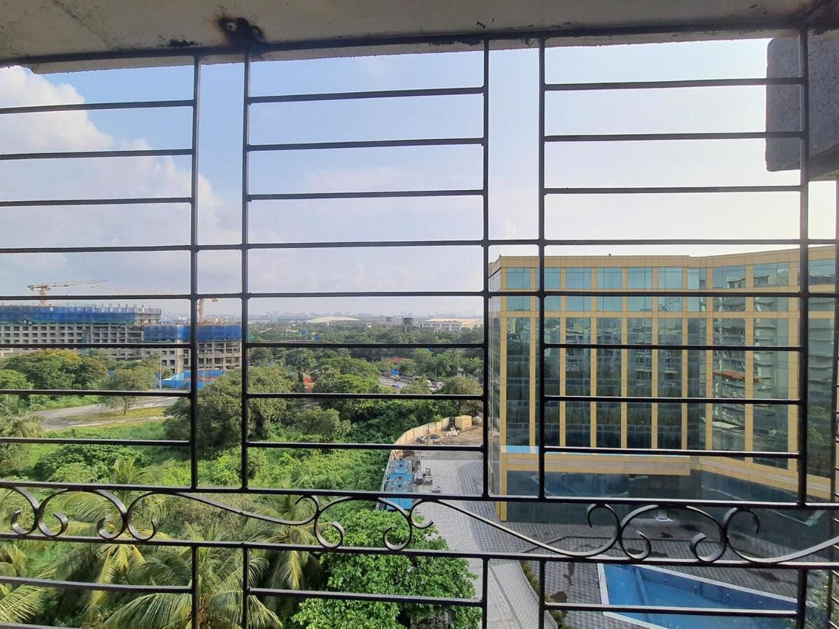 Apartament 1bhk - Royale And Close By Airport Bombaj